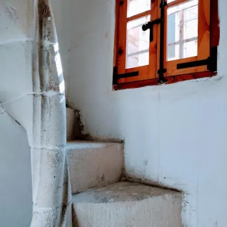 Semesterbostad A 400 Year Old Large Town House In Valletta. Valletta
